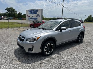Used 2017 Subaru Crosstrek 2.0i Premium image 1
