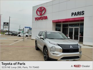 Used 2024 Mitsubishi Outlander SE image 1