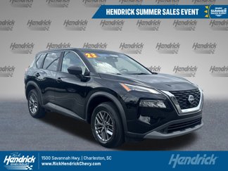 Used 2023 Nissan Rogue S image 1