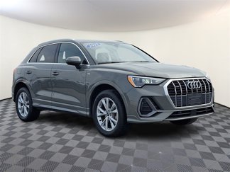 Used 2022 Audi Q3 2.0T Premium w/ Convenience Package image 1