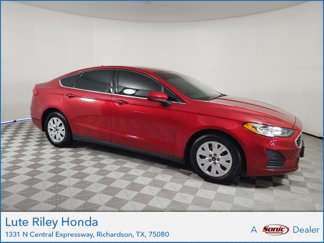 Used 2020 Ford Fusion S image 1