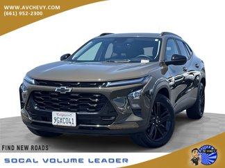 Used 2024 Chevrolet Trax ACTIV w/ Sunroof Package image 1