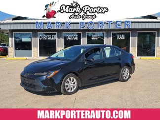 Used 2024 Toyota Corolla LE image 1