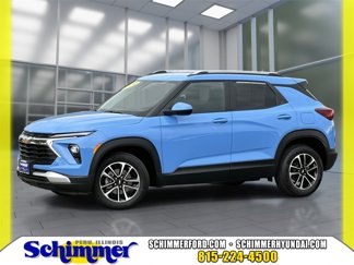 Used 2024 Chevrolet TrailBlazer LT w/ LT Cold Weather Package image 1