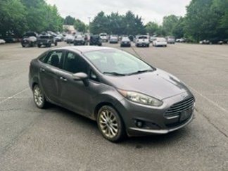 Used 2014 Ford Fiesta SE w/ Equipment Group 201A image 1