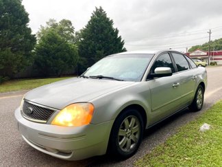 Used 2005 Ford Five Hundred SEL image 1