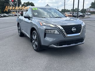 Used 2022 Nissan Rogue SL image 1