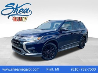 Used 2020 Mitsubishi Outlander FWD image 1