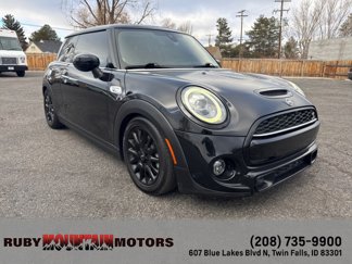 Used 2021 MINI Cooper S w/ Premium Package image 1