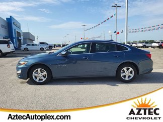 Used 2024 Chevrolet Malibu LT image 1