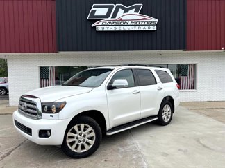 Used 2010 Toyota Sequoia Platinum image 1