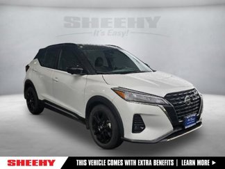 Used 2021 Nissan Kicks SR image 1