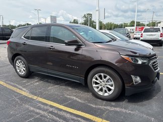 Used 2020 Chevrolet Equinox LT w/ Driver Convenience Package image 1
