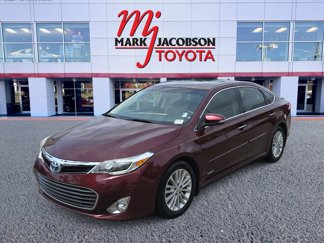 Used 2015 Toyota Avalon Limited image 1