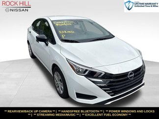 Used 2023 Nissan Versa S image 1