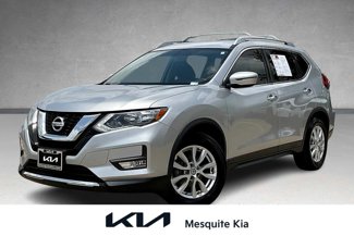 Used 2017 Nissan Rogue SV image 1
