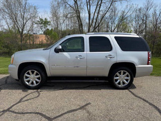 Used 2014 GMC Yukon Denali image 1