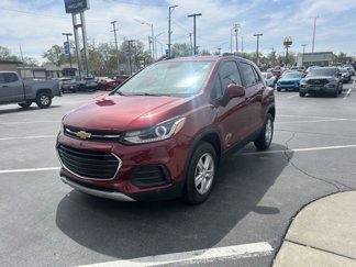 Used 2022 Chevrolet Trax LT w/ LT Convenience Package image 1