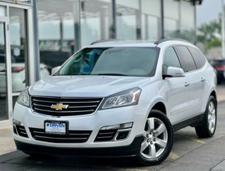 Used 2017 Chevrolet Traverse Premier image 1