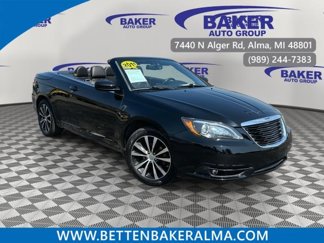 Used 2011 Chrysler 200 S image 1