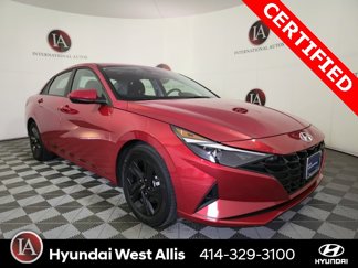 Certified 2022 Hyundai Elantra SEL image 1