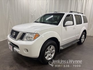 Used 2012 Nissan Pathfinder SV image 1