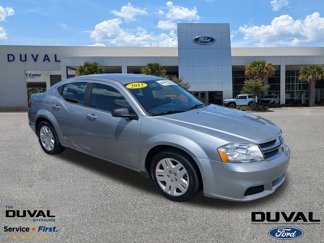 Used 2013 Dodge Avenger SE image 1
