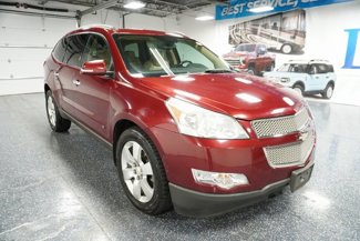 Used 2010 Chevrolet Traverse LTZ image 1