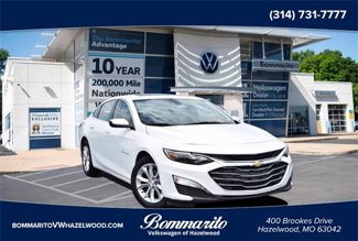 Used 2024 Chevrolet Malibu LT image 1