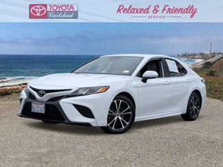 Certified 2019 Toyota Camry SE image 1