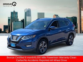 Used 2017 Nissan Rogue SL image 1