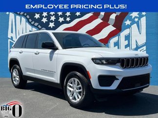 New 2025 Jeep Grand Cherokee Laredo X image 1