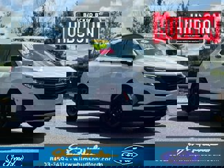 Used 2022 Chevrolet Equinox LT image 1