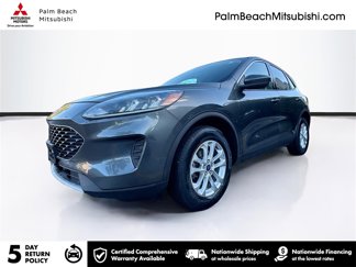Used 2020 Ford Escape SE image 1