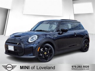 Used 2024 MINI Cooper SE image 1