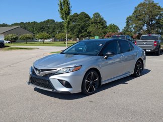 Used 2019 Toyota Camry XSE image 1
