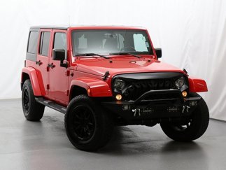 Used 2016 Jeep Wrangler Unlimited Sahara w/ Connectivity Group image 1