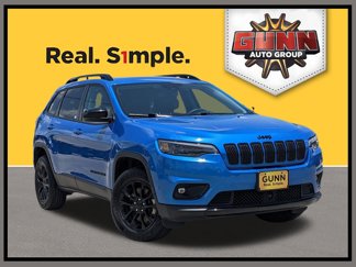 Certified 2023 Jeep Cherokee Altitude Lux image 1