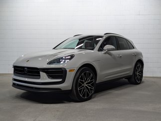 Used 2025 Porsche Macan image 1