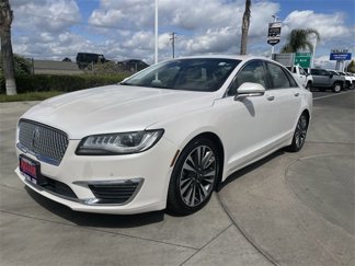 Used 2019 Lincoln MKZ Reserve image 1