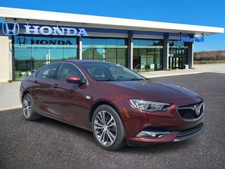 Used 2018 Buick Regal Preferred w/ Sights and Sounds Package image 1