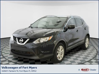 Used 2018 Nissan Rogue Sport SV image 1