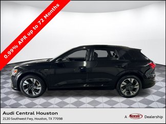 Used 2021 Audi e-tron Premium w/ Convenience Plus Package image 1