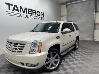 Used 2014 Cadillac Escalade Luxury image 1