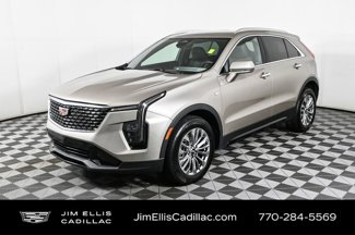 Used 2024 Cadillac XT4 Premium Luxury image 1