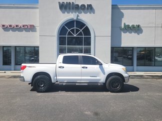 Used 2010 Toyota Tundra 4x4 CrewMax image 1