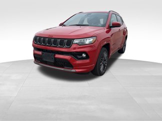 Used 2023 Jeep Compass Limited image 1
