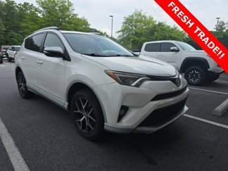 Used 2016 Toyota RAV4 SE image 1