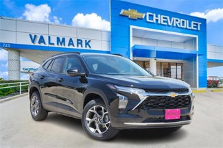 New 2025 Chevrolet Trax LT w/ Driver Confidence Package image 1