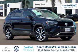 Used 2022 Volkswagen Taos SE image 1